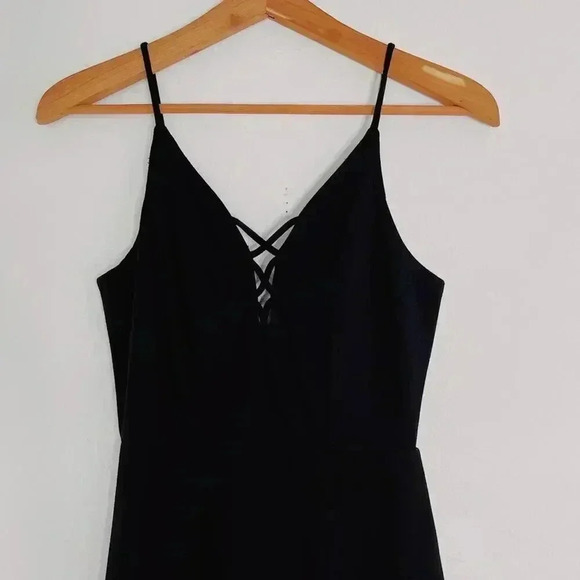 NWOT Soprano Lace Up Black Bodycon Dress Cocktail Formal LBD Women's Size S - Picture 5 of 6